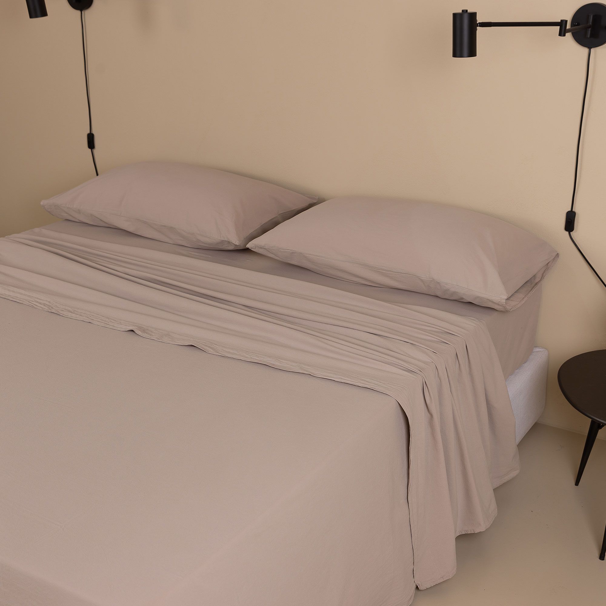 Ferò
Completo letto 
matrimoniale Soave
in cotone percalle