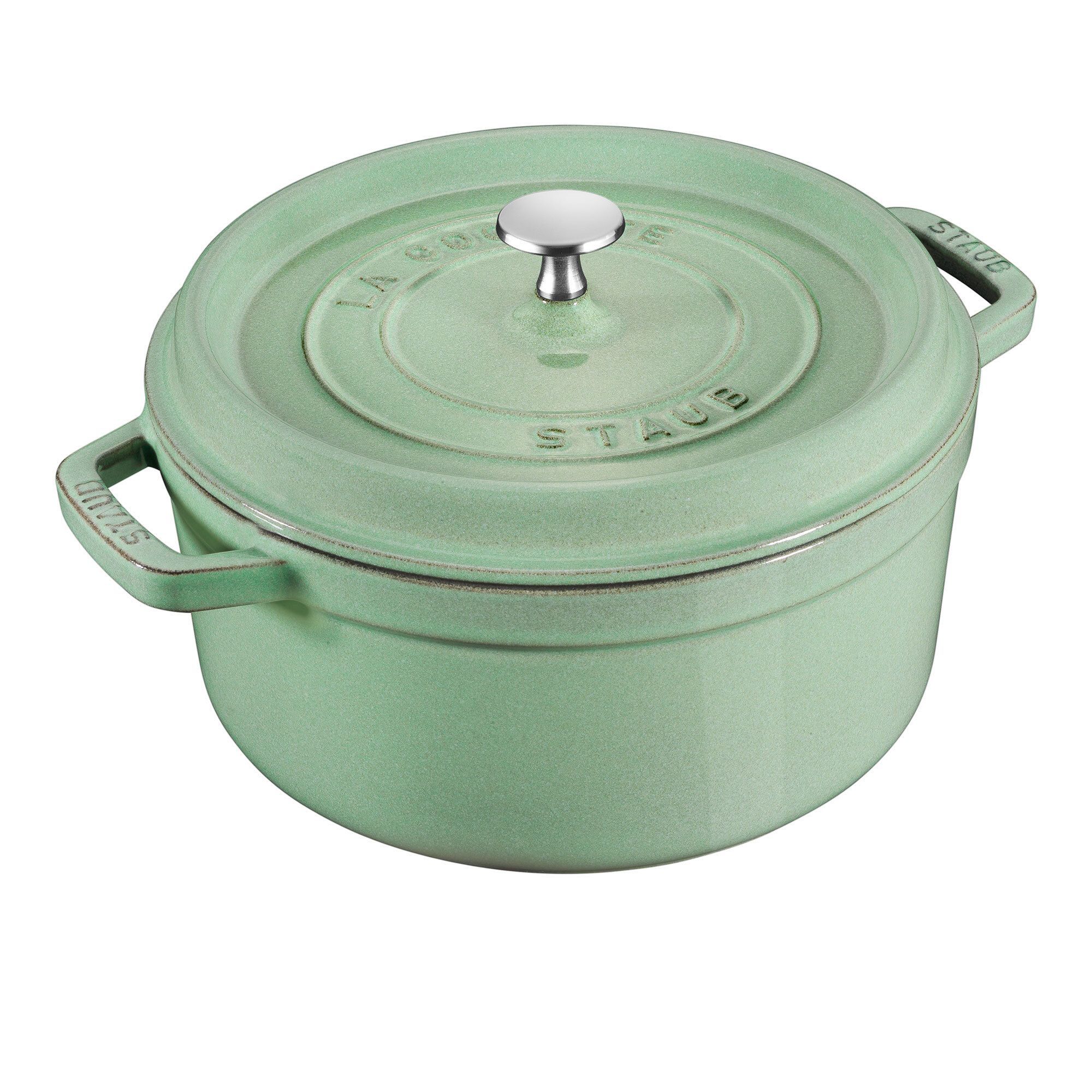 Image of Staub Cocotte in ghisa con auto-irrorazione (28 cm)061