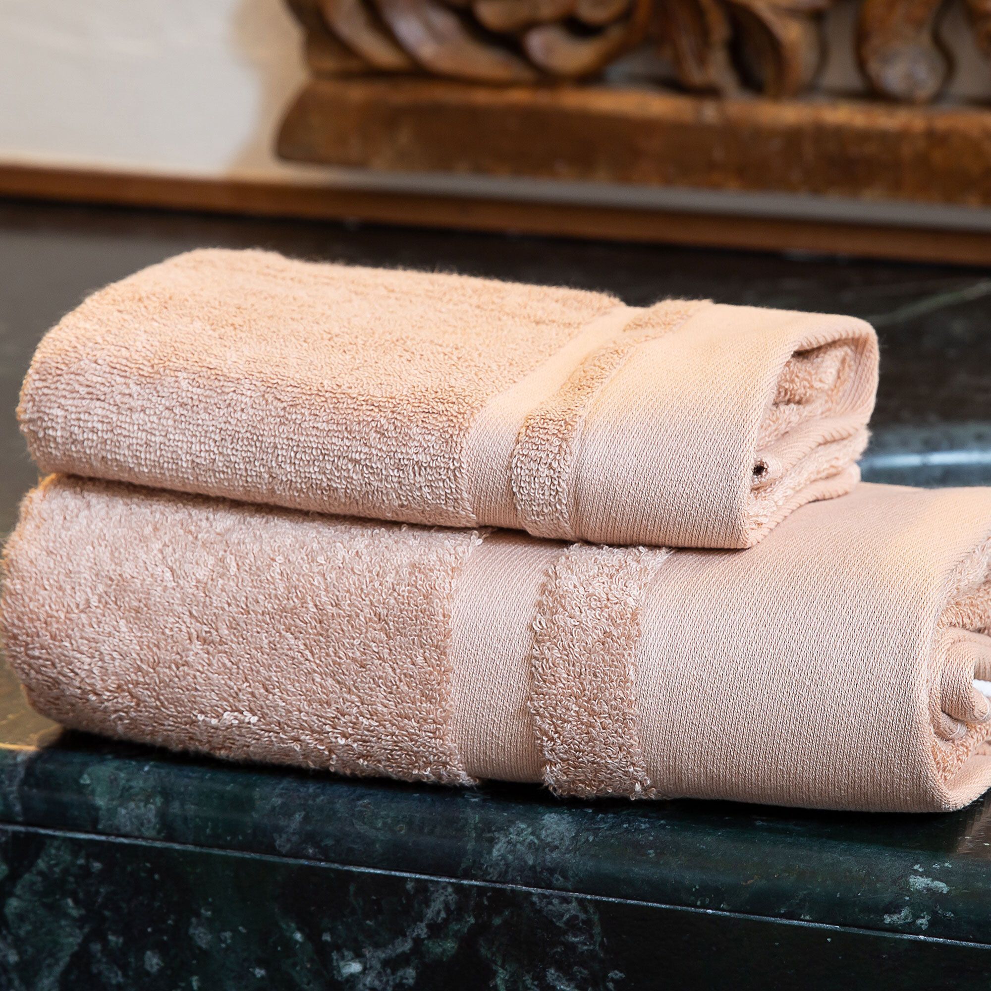 Ferò
Premiere Coppia
Spugna in cotone
e modal con doppio
bordo 580g/mq