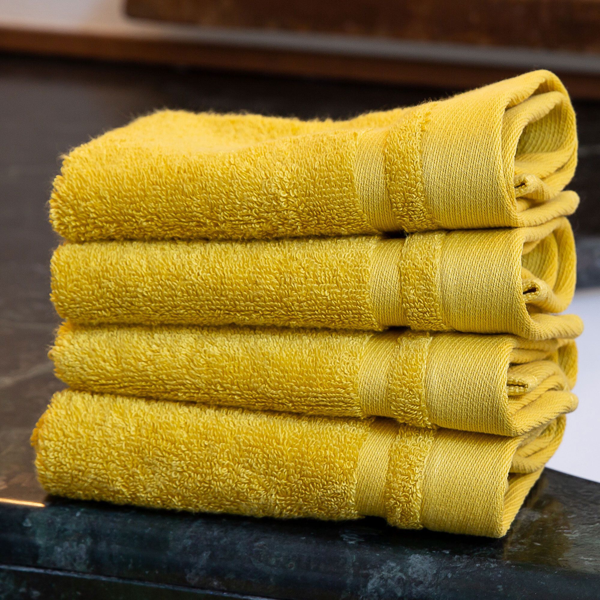 Ferò
Premiere Set 4
Lavette in cotone
e modal con bordo
580g/mq 30x30cm