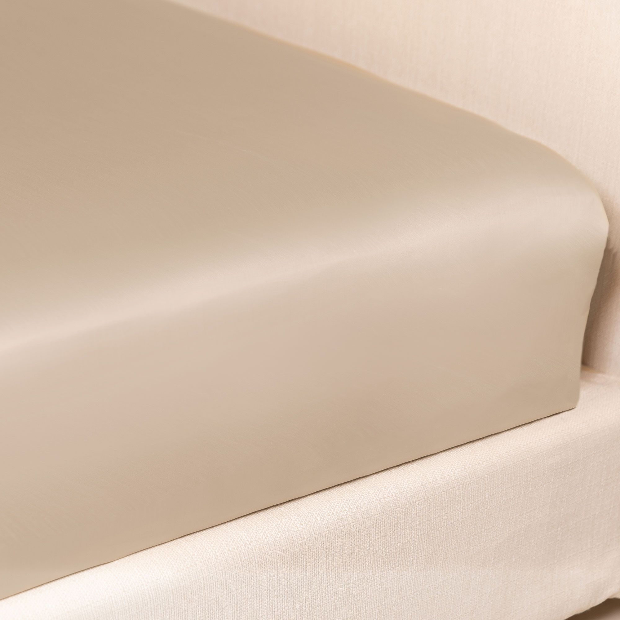 Ferò
Lenzuolo sotto
matrimoniale
in lyocell 300TC