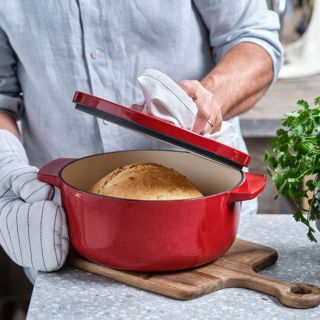 KitchenAid
Casseruola in ghisa
con coperchio
Ø 22 cm