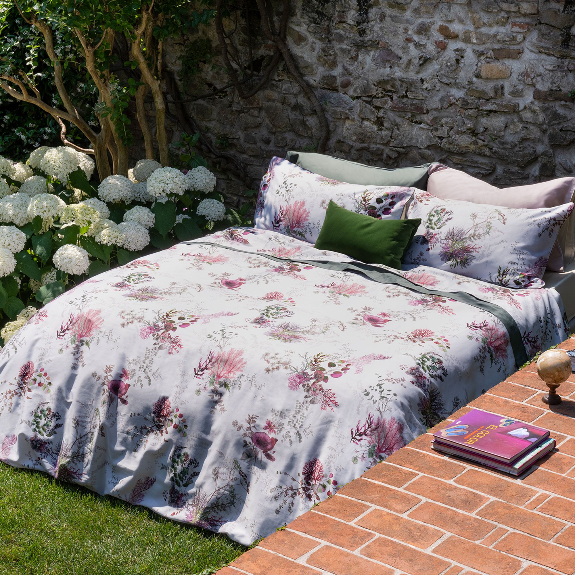 Cogal
Completo letto
matrimoniale in
cotone 300TC