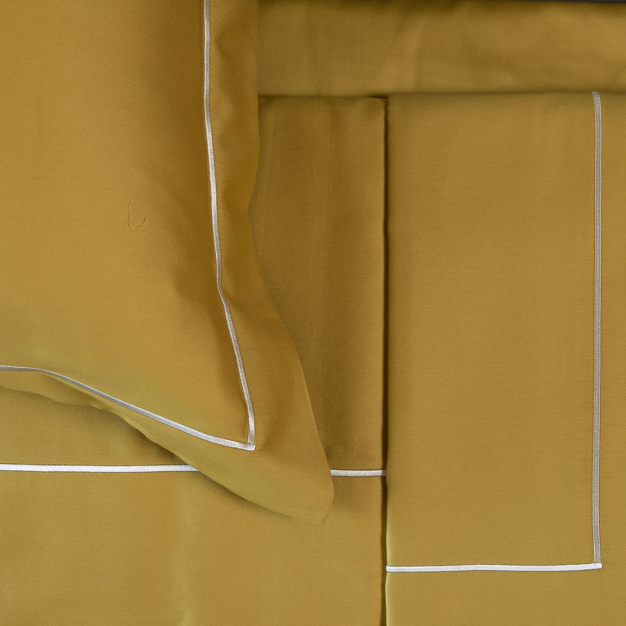 Ferò Completo letto in raso di cotone 300 TC