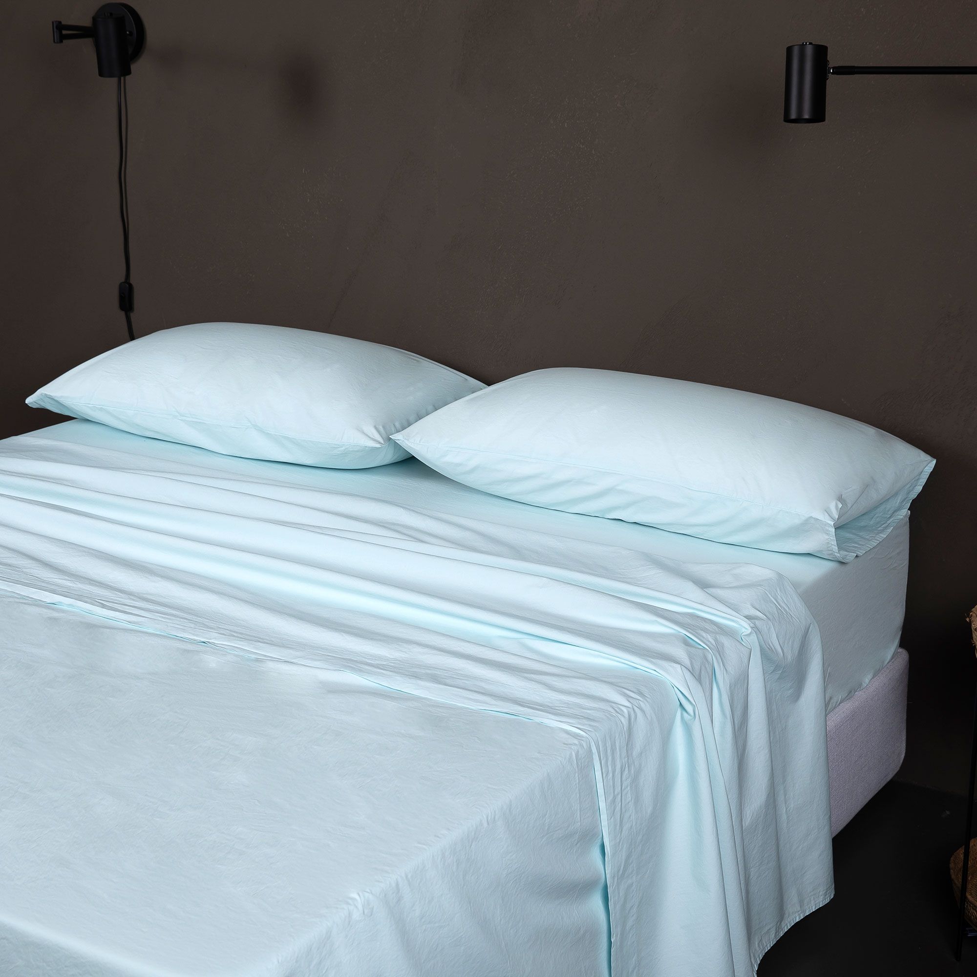 Ferò
Completo letto
in cotone percalle