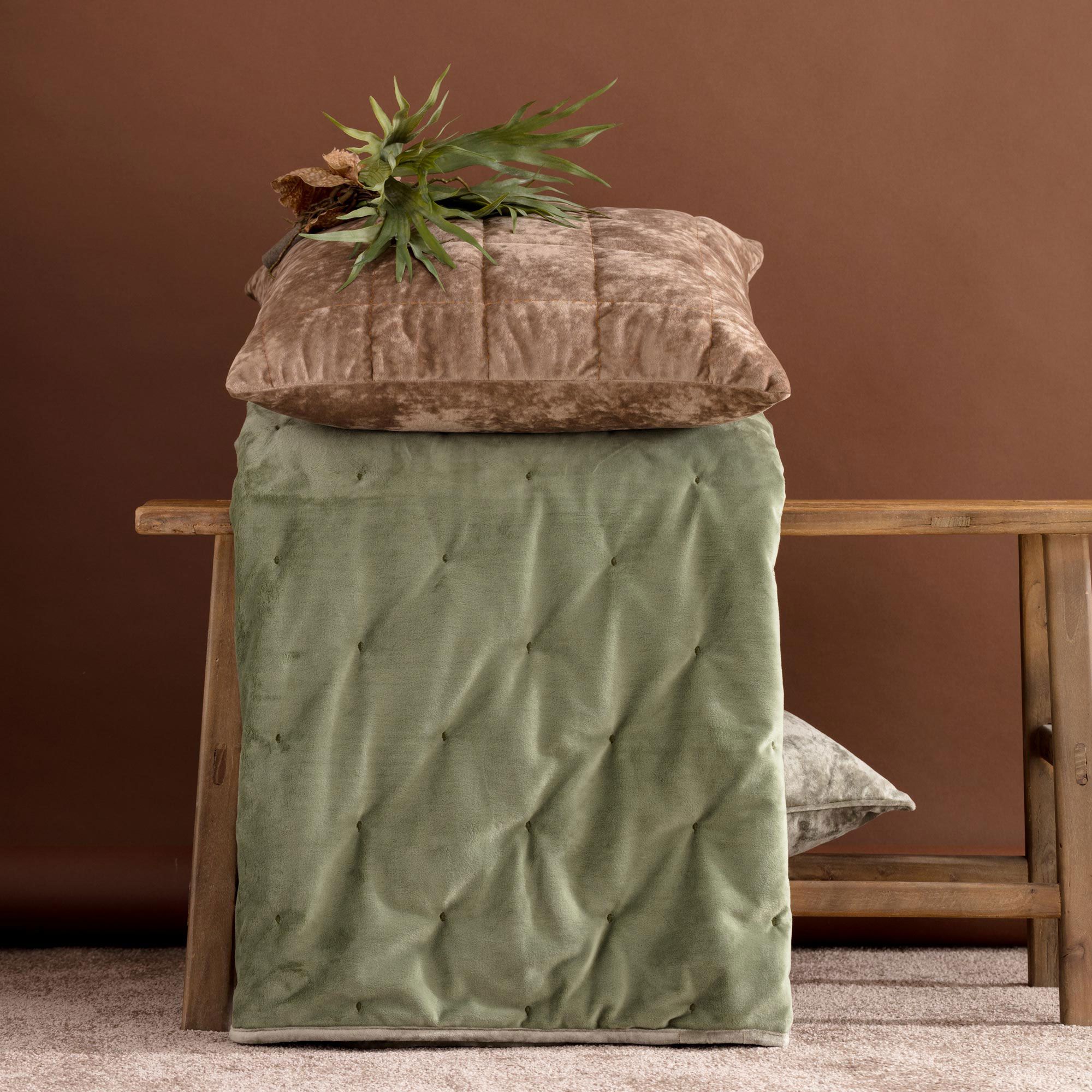 Carillo Home 
Trapunta matrimoniale
in velluto effetto
stropicciato