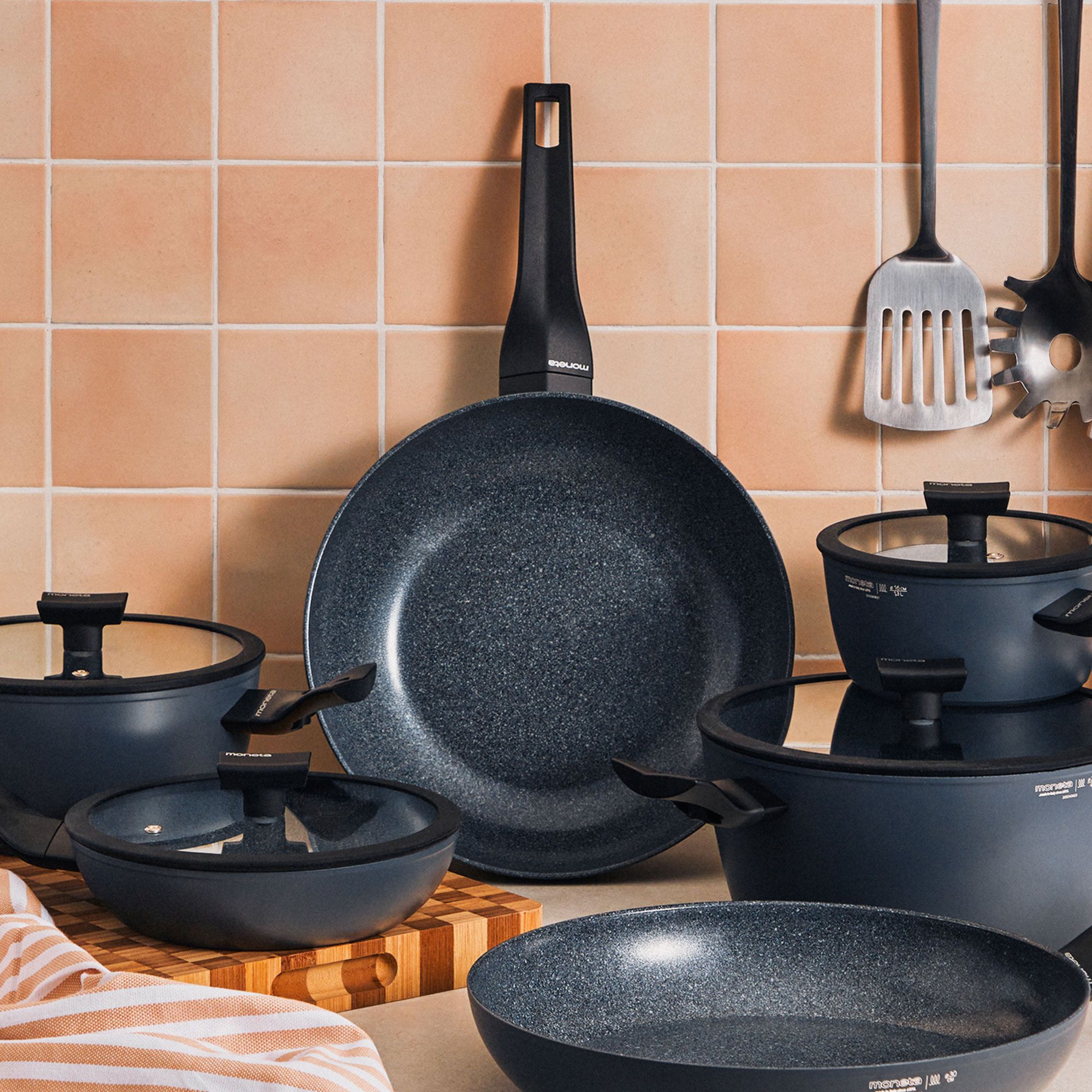 Moneta
Wok
in alluminio
forgiato