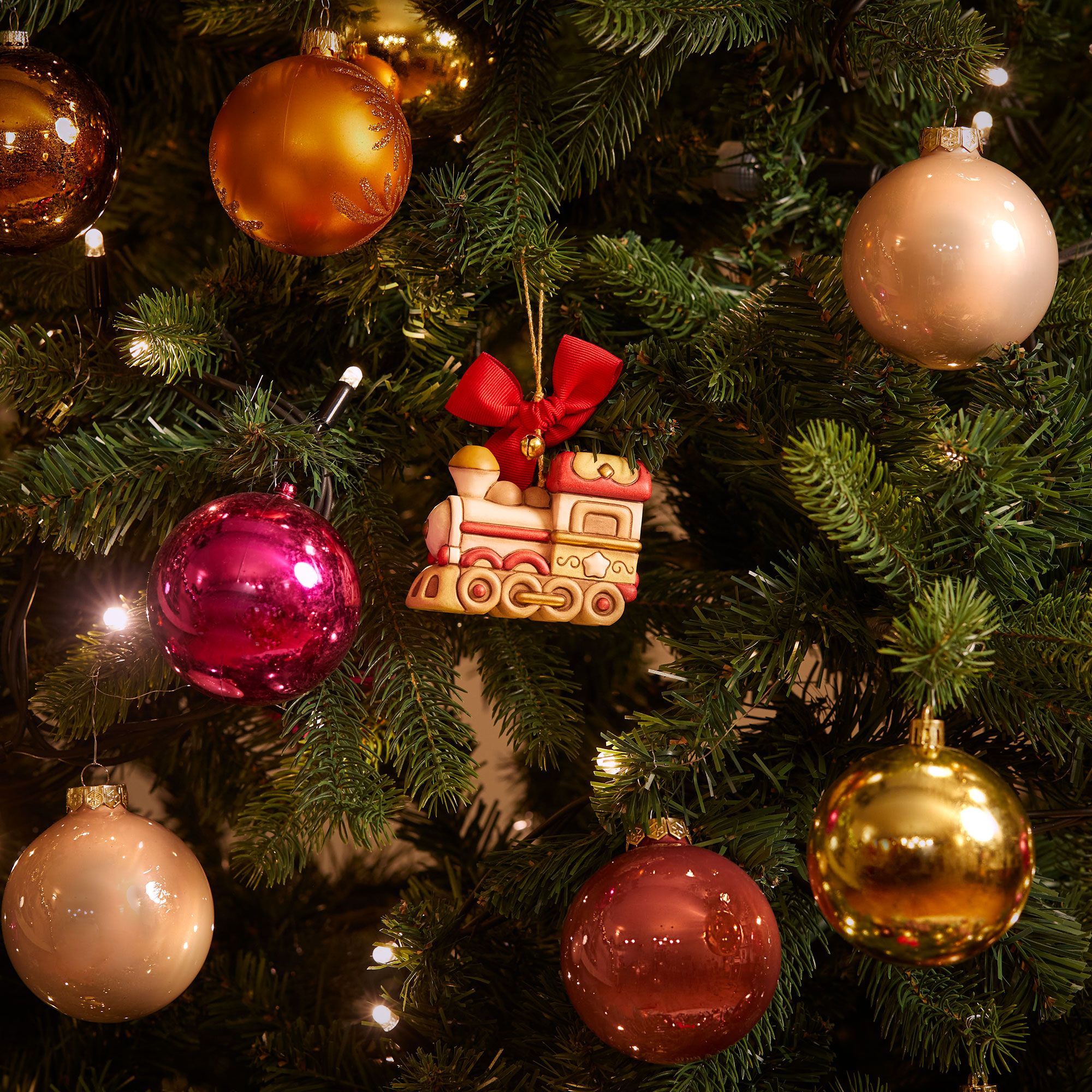 THUN
Maxi addobbo
di Natale a scelta
decorato a mano