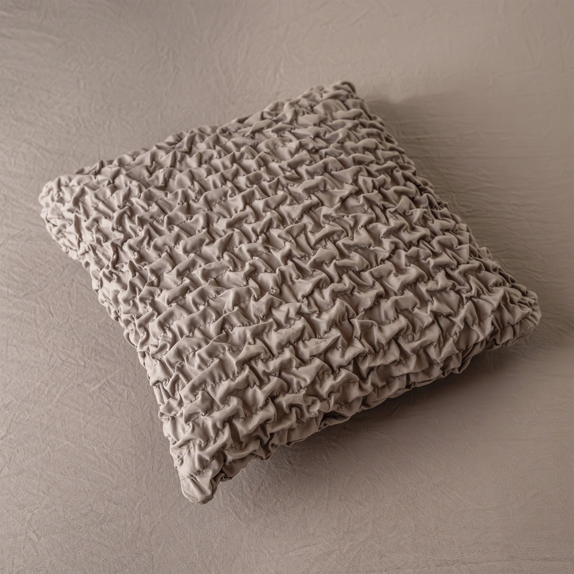 Paulato by Ga.i.co
Federa lavorazione
goffrata 40x40 cm