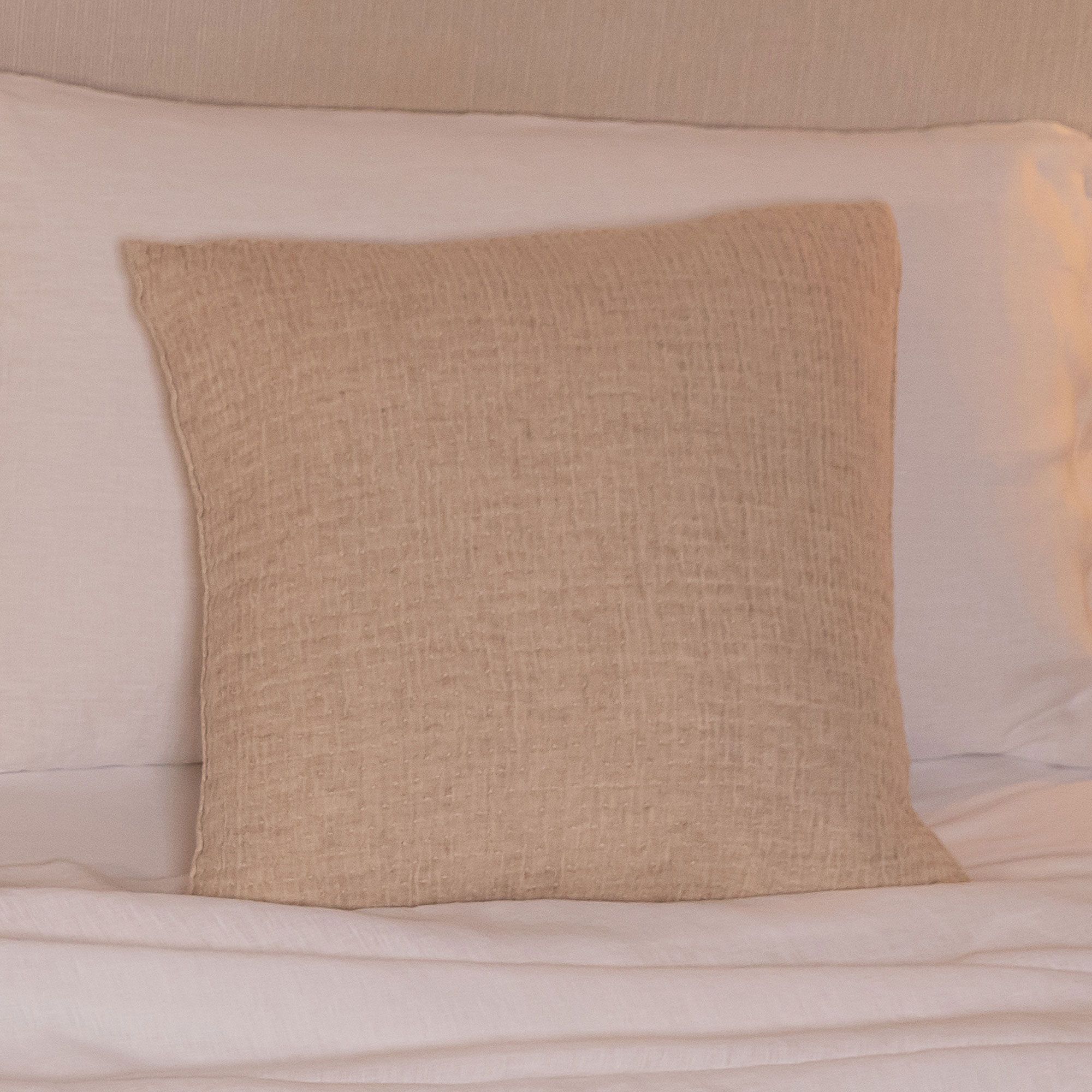 Ferò
Federa arredo
jacquard con
chiusara zip