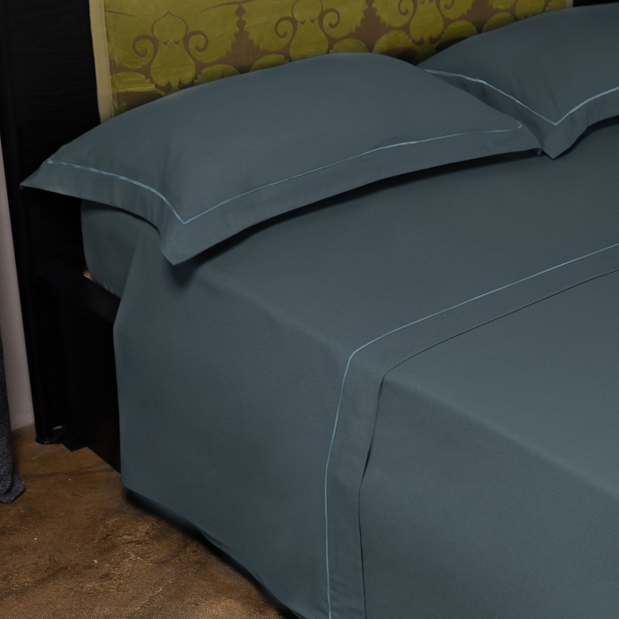 Ferò
Abbraccio Completo
letto matrimoniale
in flanella di cotone