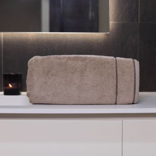 Ferò
Telo Bagno Emotion
in cotone low twist