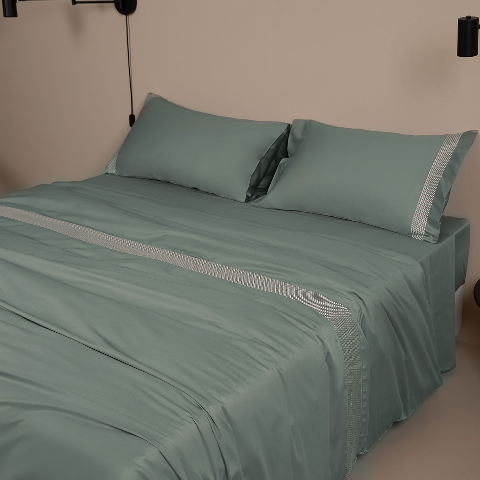 Ferò Ricamo Parure copripiumino matrimoniale in raso