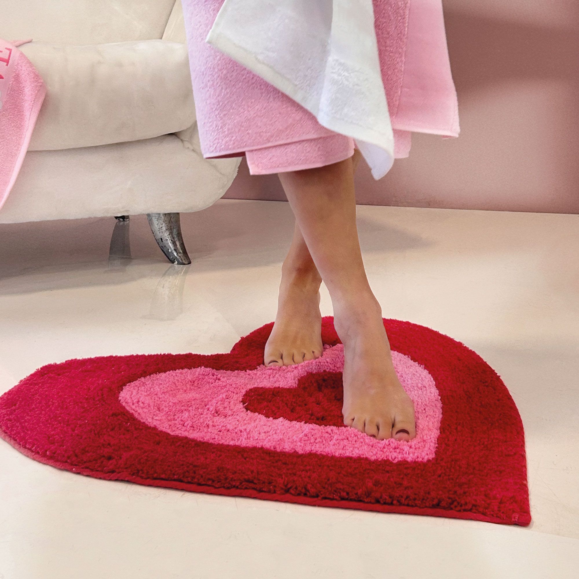 Camomilla Milano Home
Tappeto ultramorbido
in 70% cotone 
30% altre fibre