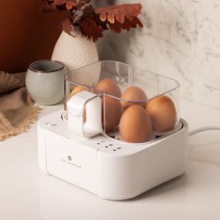 Cook´s Essentials
Cuociuova con
Sistema Vocale
e LED