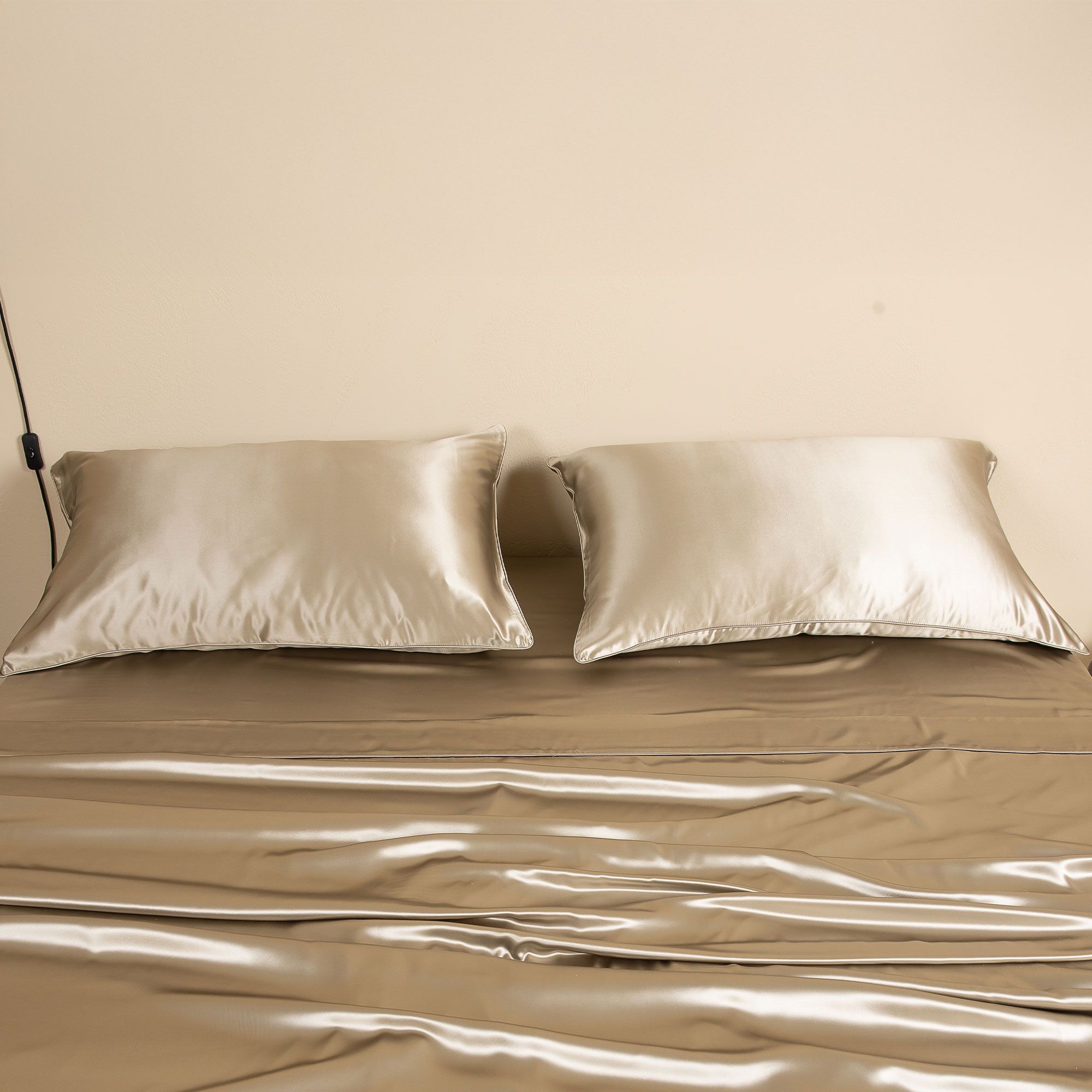 Ferò
Federa a sacchetto
in seta