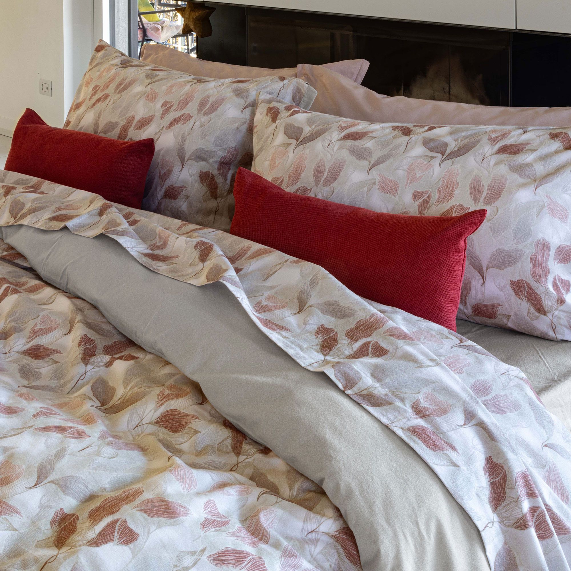 Cogal
Completo letto
Foliage in caldo
cotone