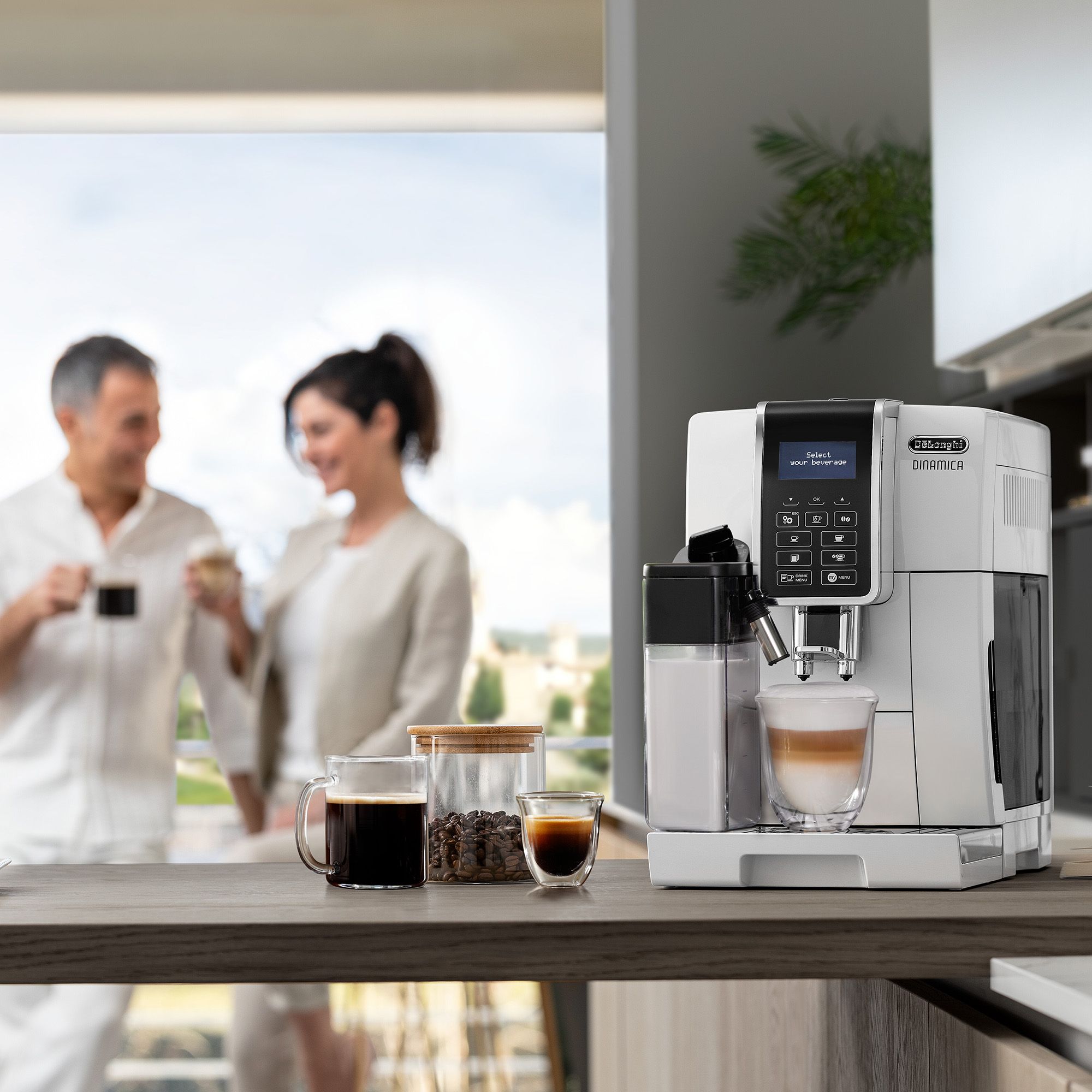 De'Longhi 
Macchina del caffè
automatica Dinamica
con lattecrema Hot