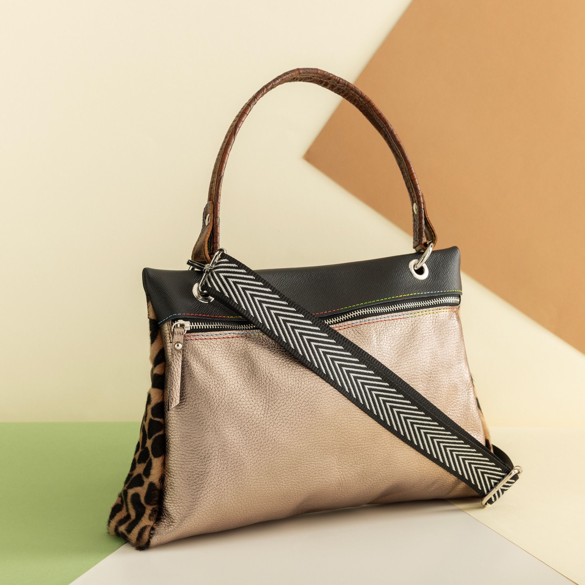 Image of Borsa a spalla in pelle double style