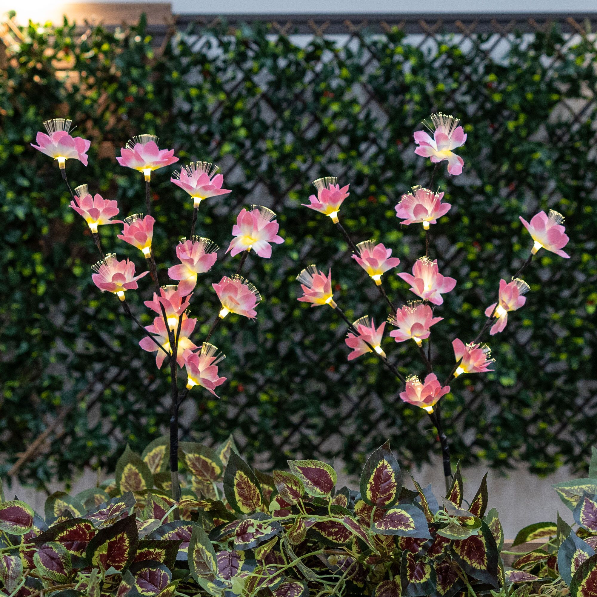 Image of Set di 2 piantine artificiali illuminate con fiori rosa