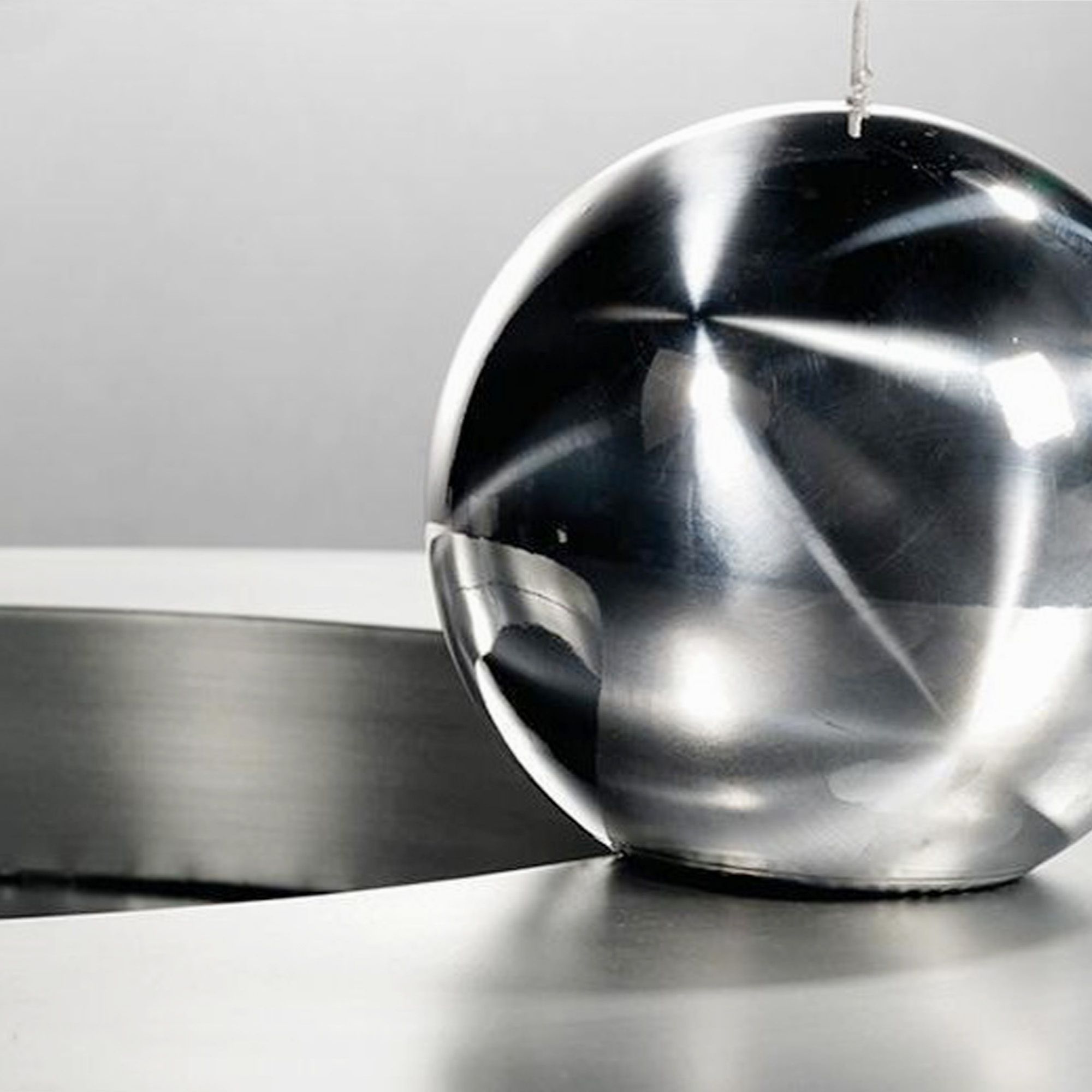 Image of Candela a sfera effetto metallo + scatola