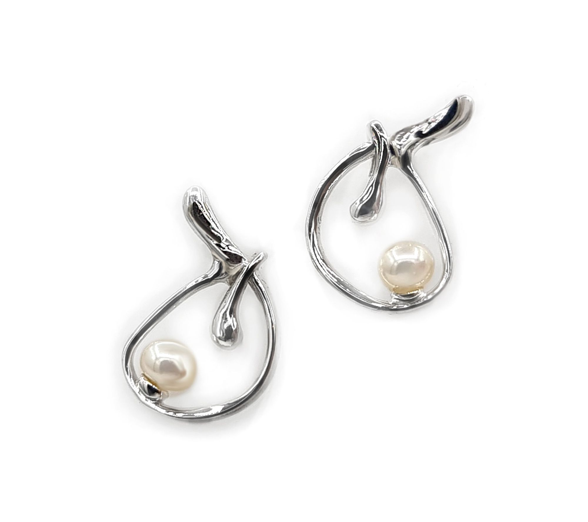 Hagit Sterling Silver Cultured Pearl Knot Earrings