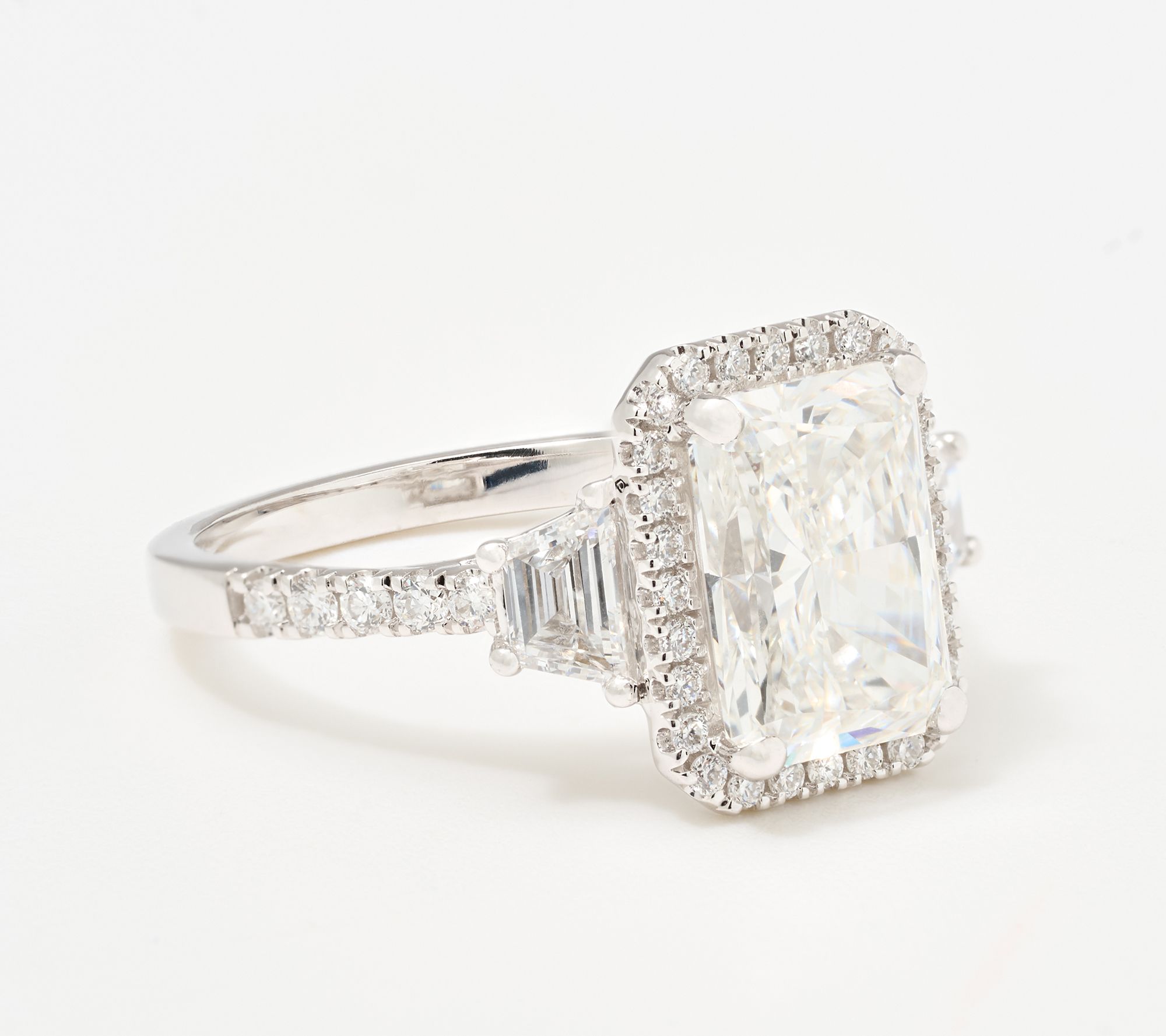 Fire Light Lab Grown Diamonds 3.75 cttw Radiant Cut Ring, 14k