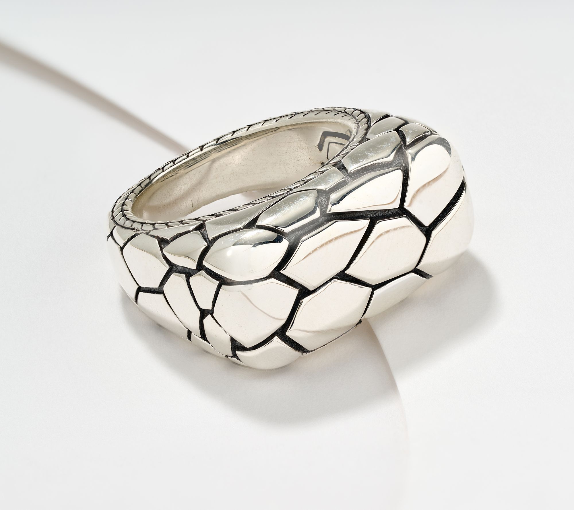 JAI Ireland Sterling Silver Finn's Path Textured Ring
