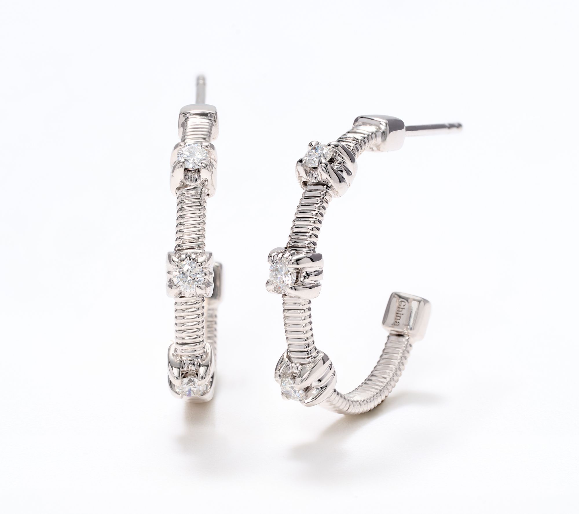 Affinity Diamonds 0.20 cttw Textured Station Half Hoops, 14k