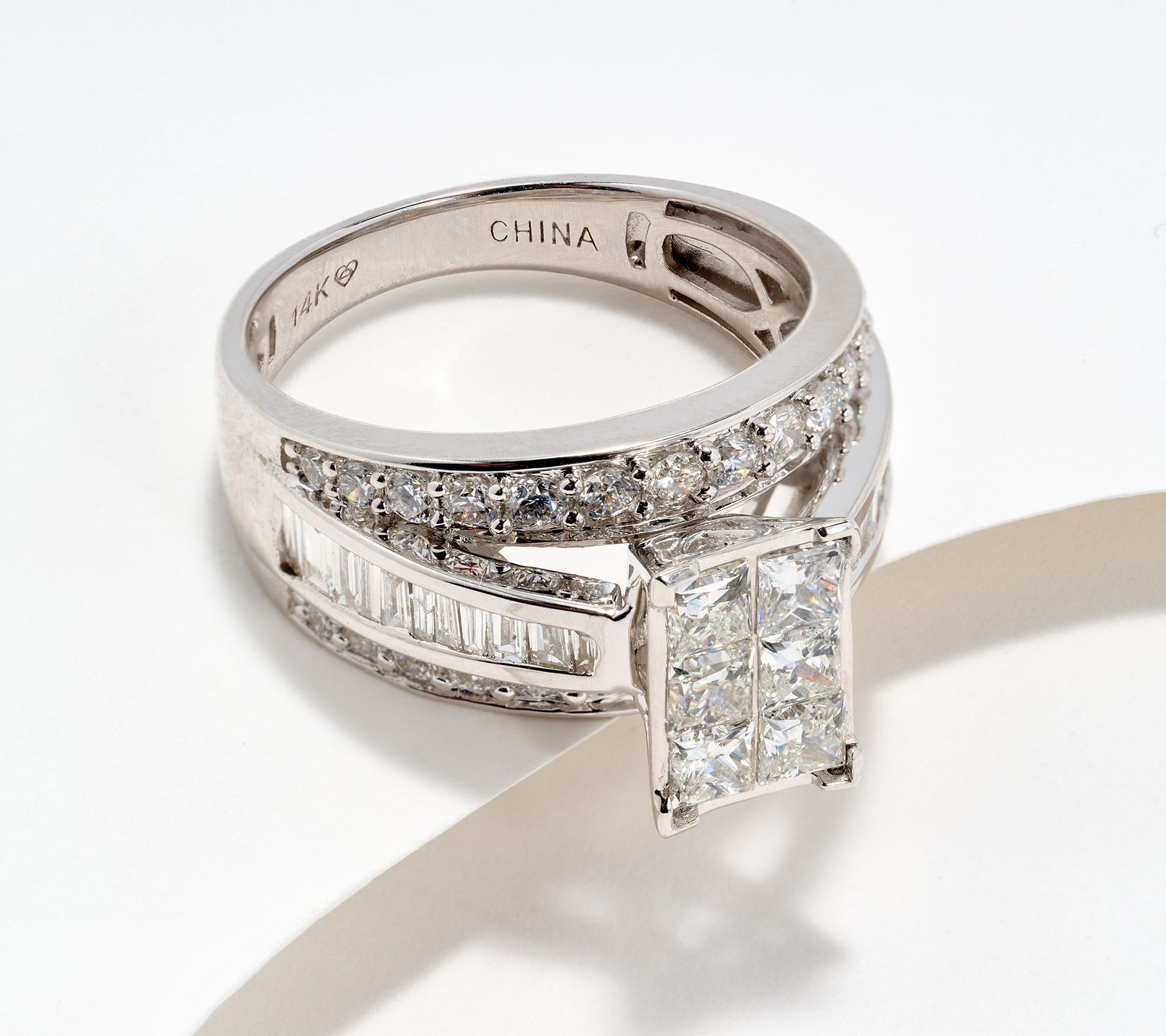 "As Is" Fire Light Lab Grown Diamond 2cttw Mixed Cut Ring, 14K