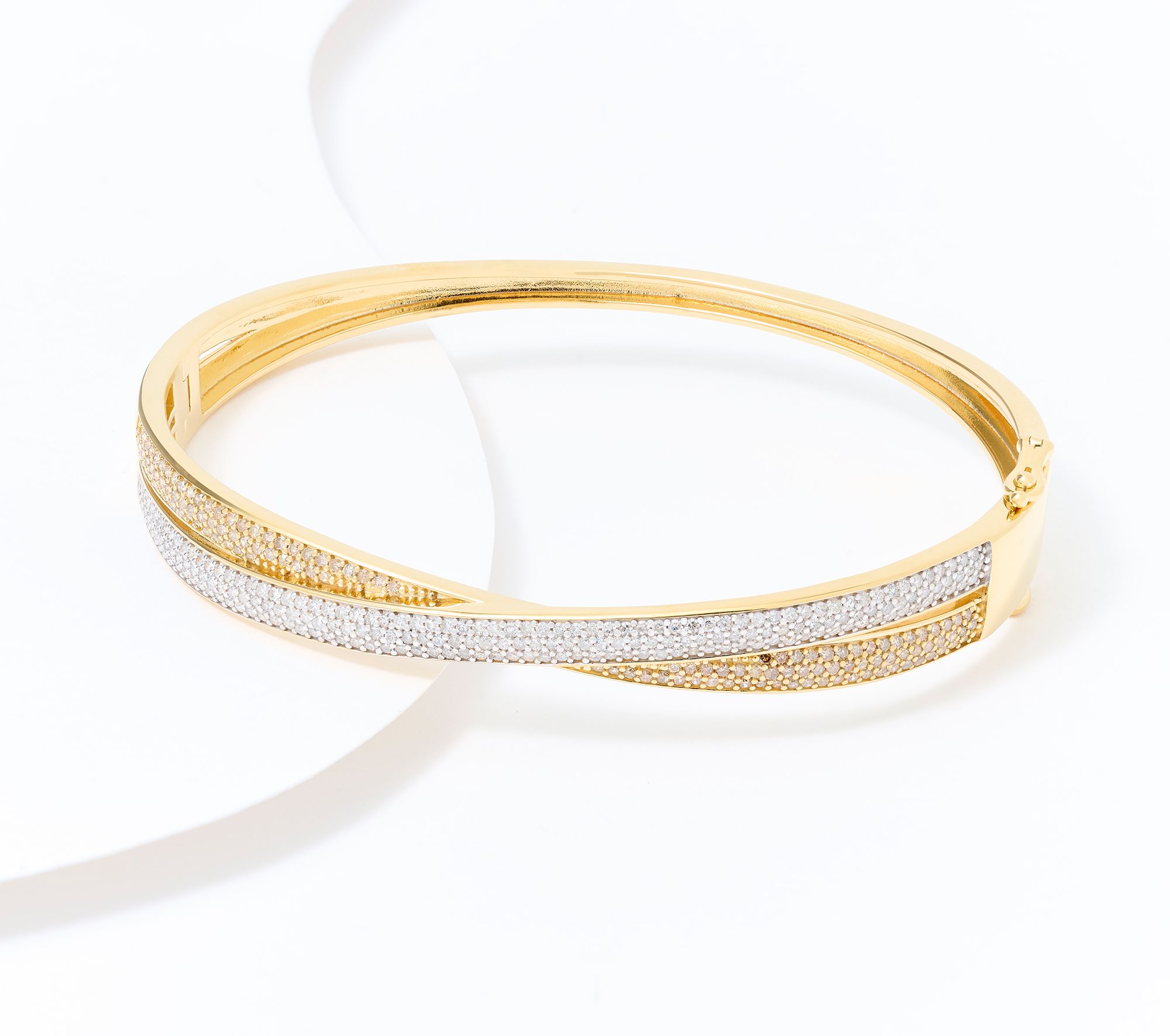 Affinity Diamonds 1.65 cttw Criss-Cross Bangle, Sterl