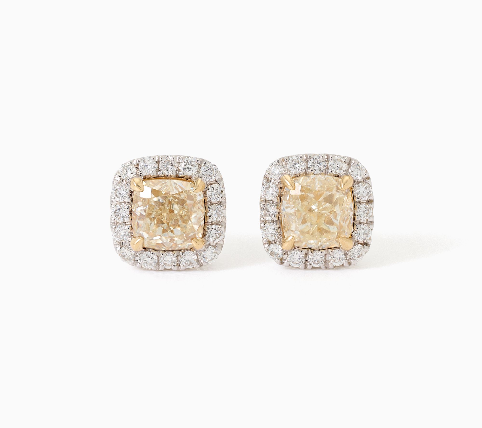 John Digangi VS Diamonds 0.80 ctw Yellow Cushion Cut Earring, 14K