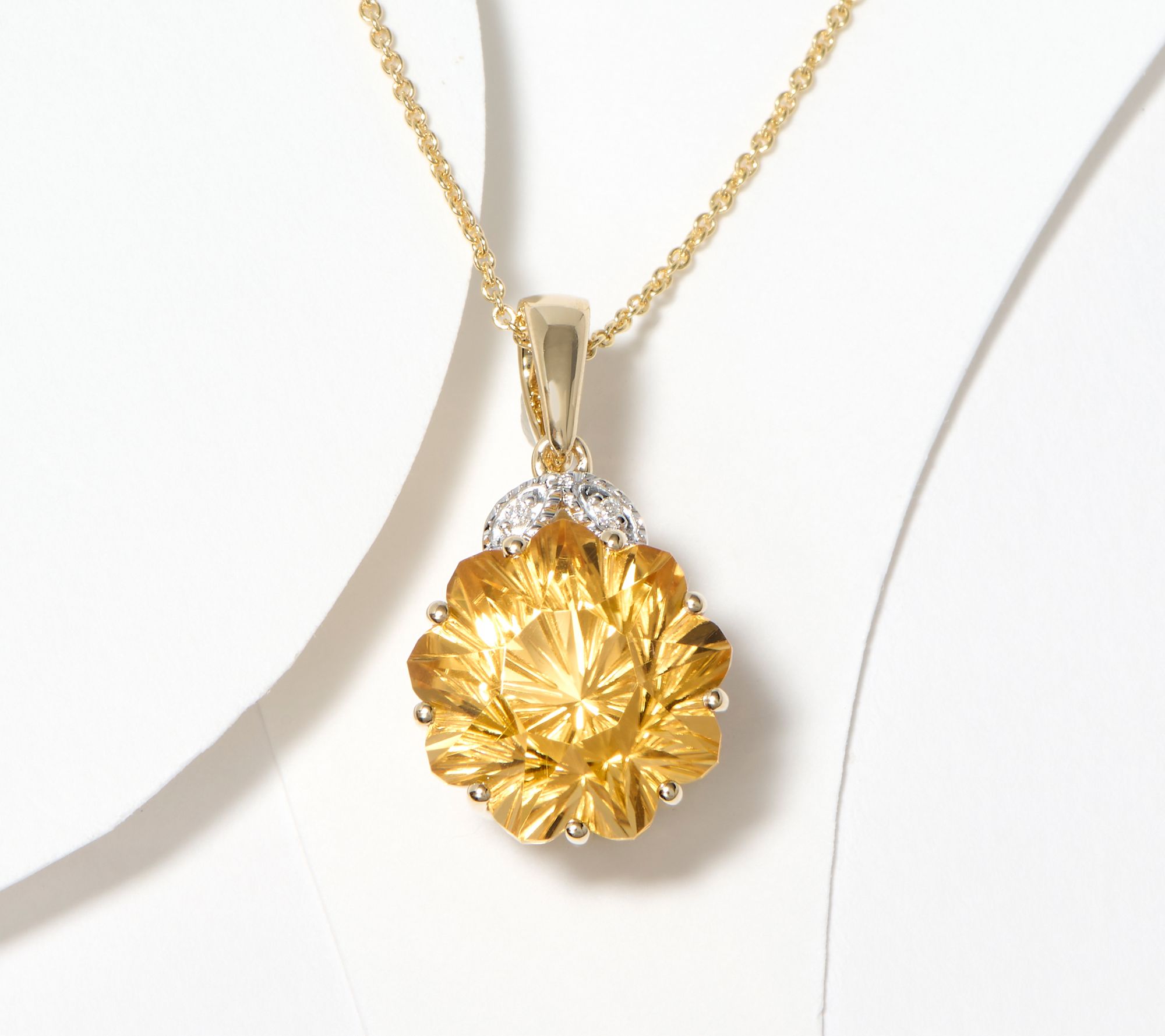 Quarry Glenn Necklace