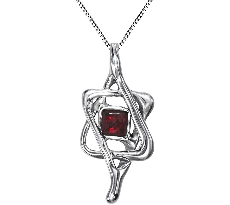 Hagit Sterling Garnet Star of David Pendant w/hain