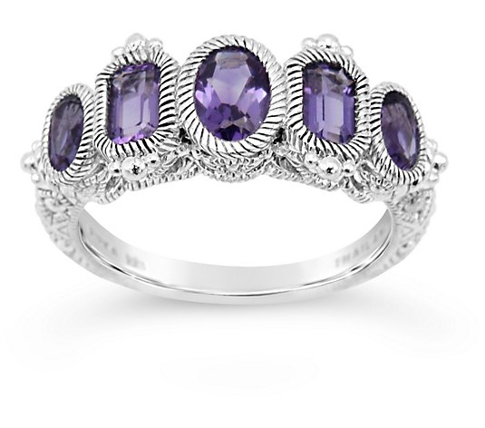 Judith Classic Sterling Silver Amethyst Ring