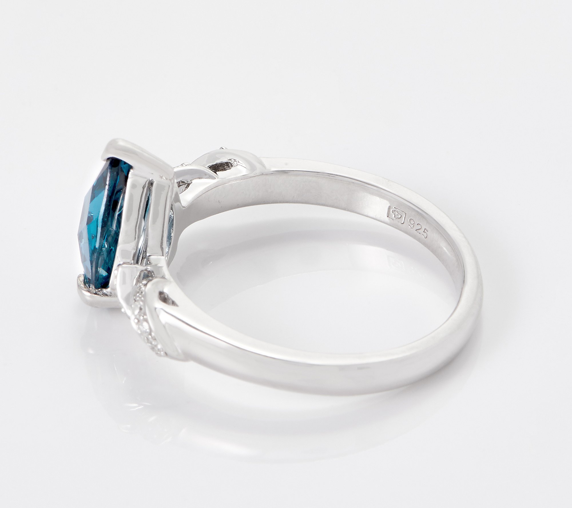 Womens Art Deco Size 7 Blue Topaz and Sterling Silver Ring Vintage QVC