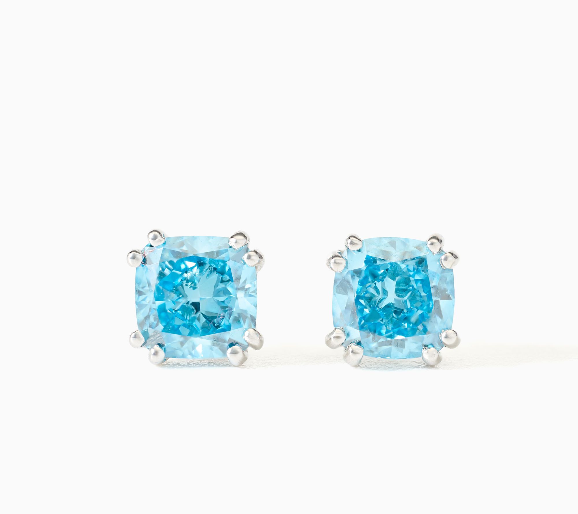 Fire Light Lab Grown Diamonds 2.00 cttw Color Cushion Cut Studs, 14K Gold