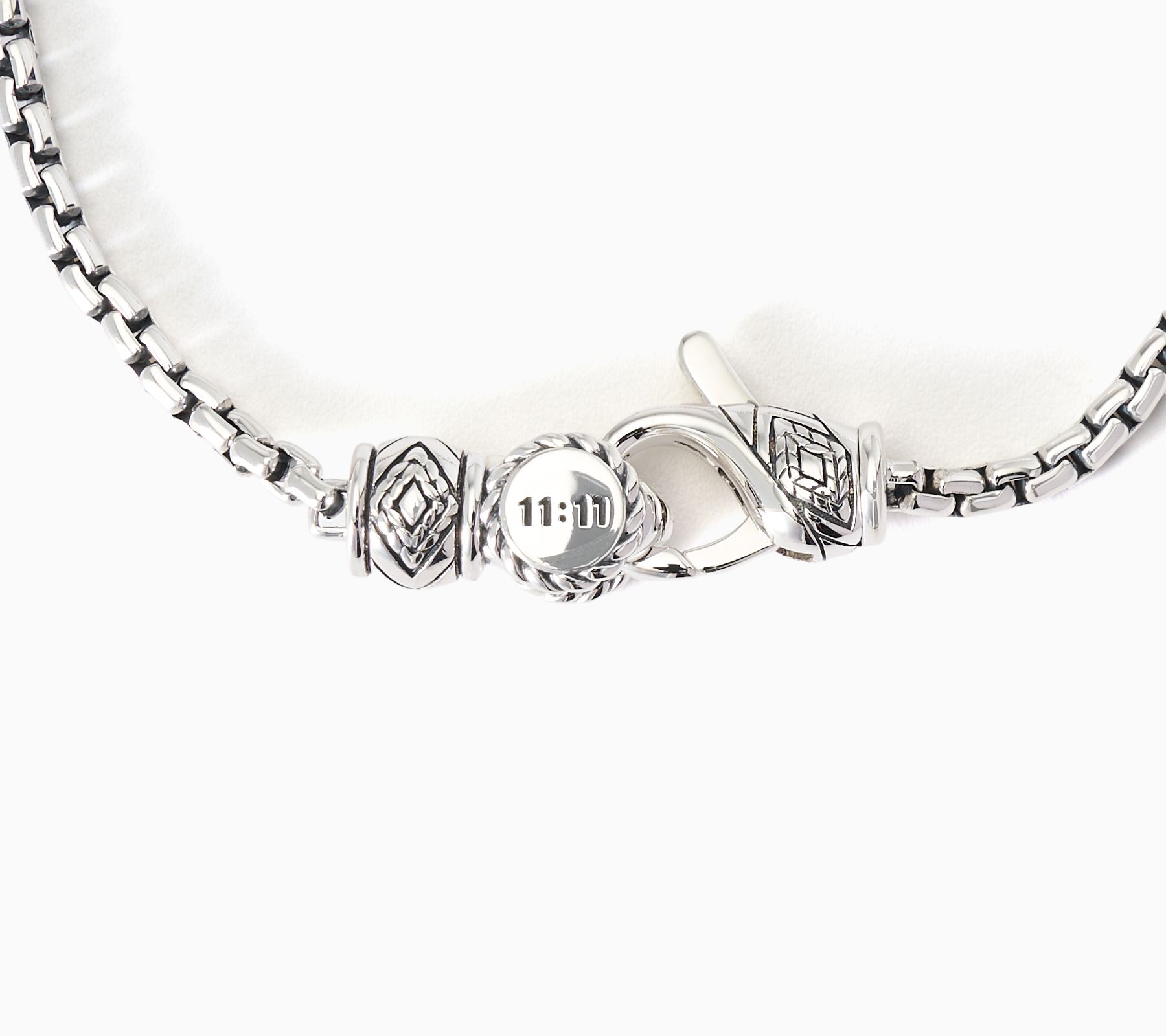 JAI x Alberti Sterling Silver Basketweave Cross Box Chain Bracelet