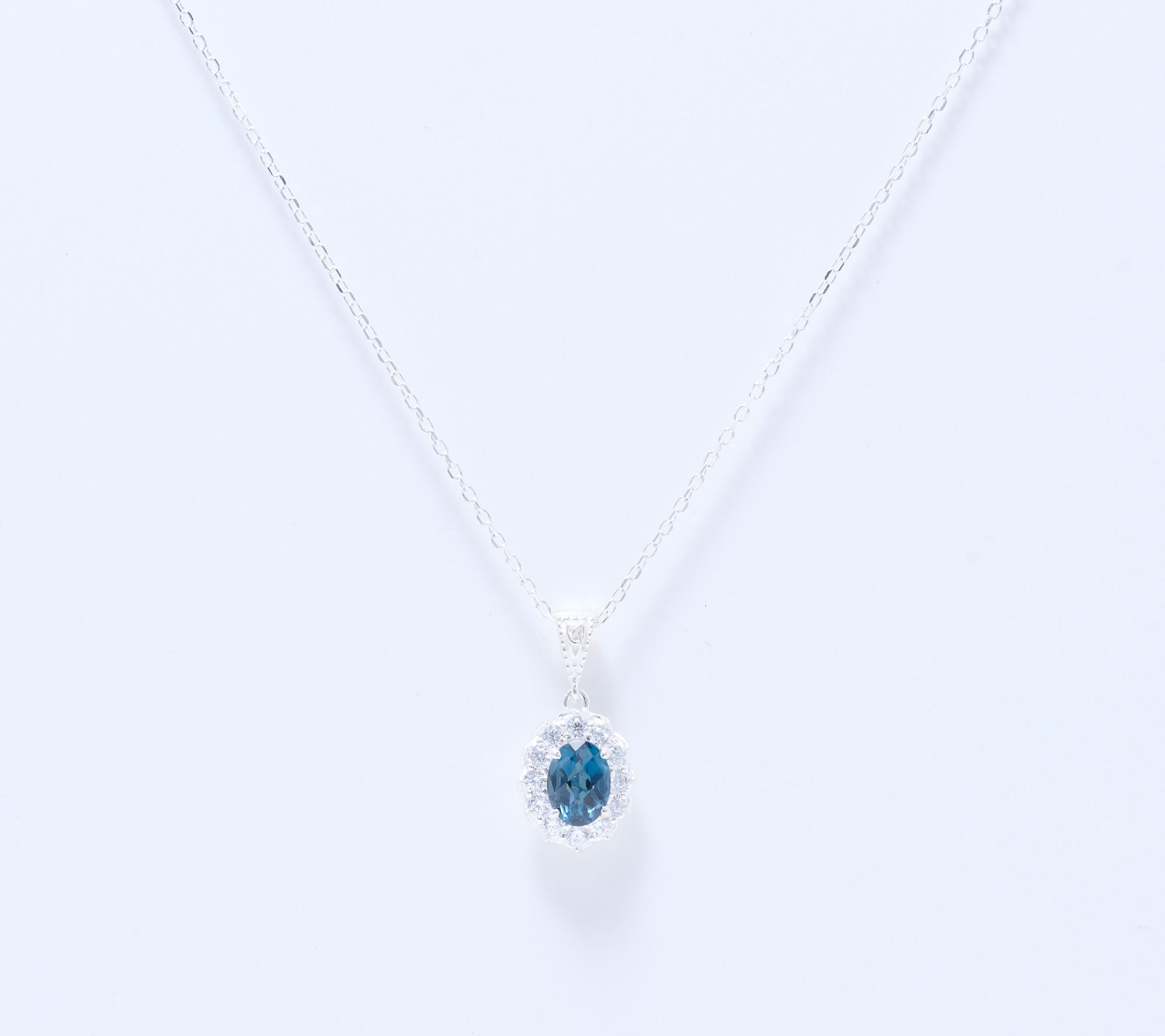 JMH Jewellery Sterling Silver London Blue Topaz Pendant