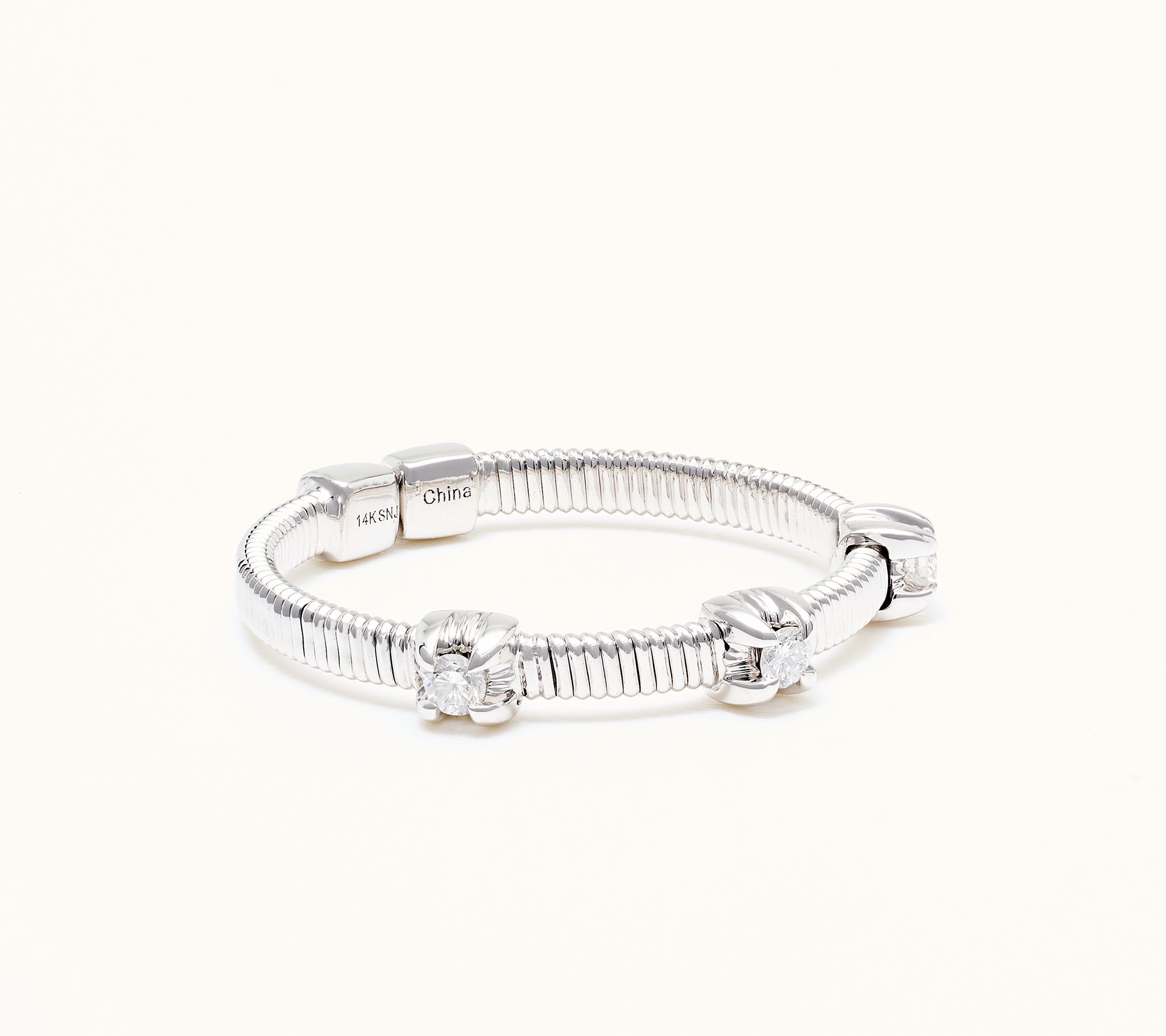 Affinity Diamonds 0.10 cttw Textured Station Ring, 14k