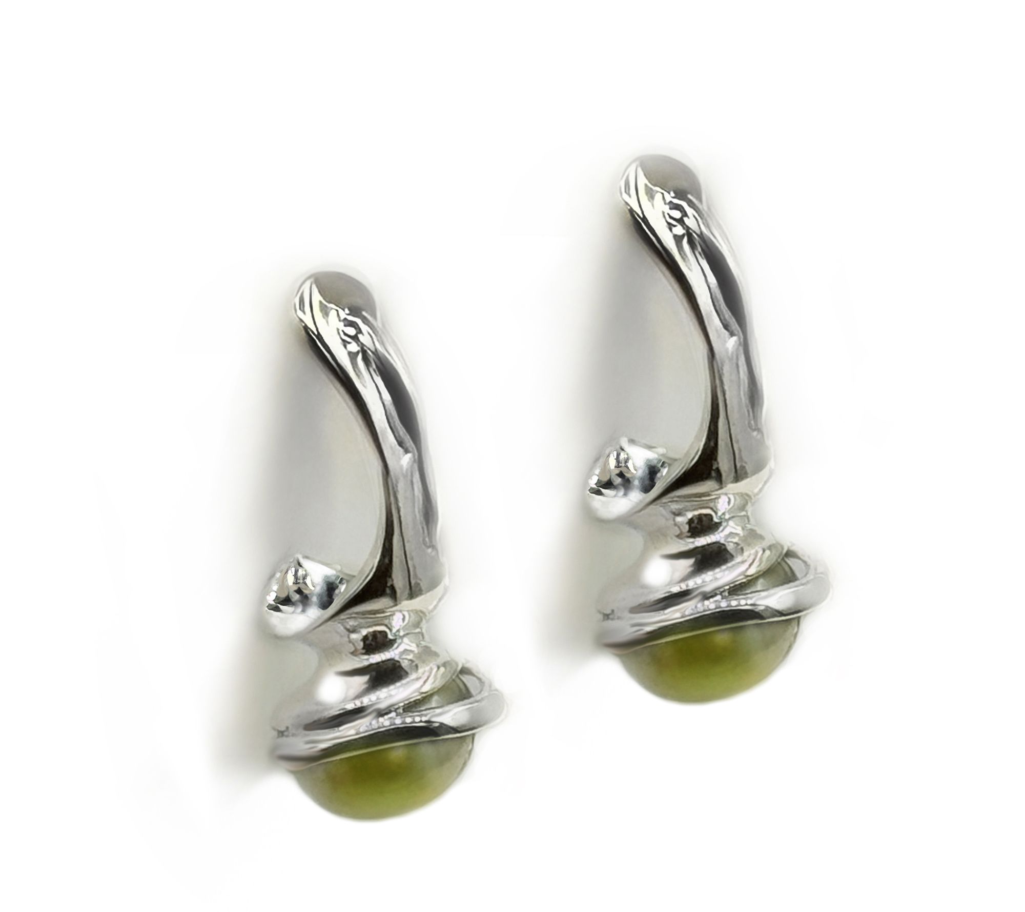 Hagit Sterling Silver Cultured Pearl Grand Regal Earrings