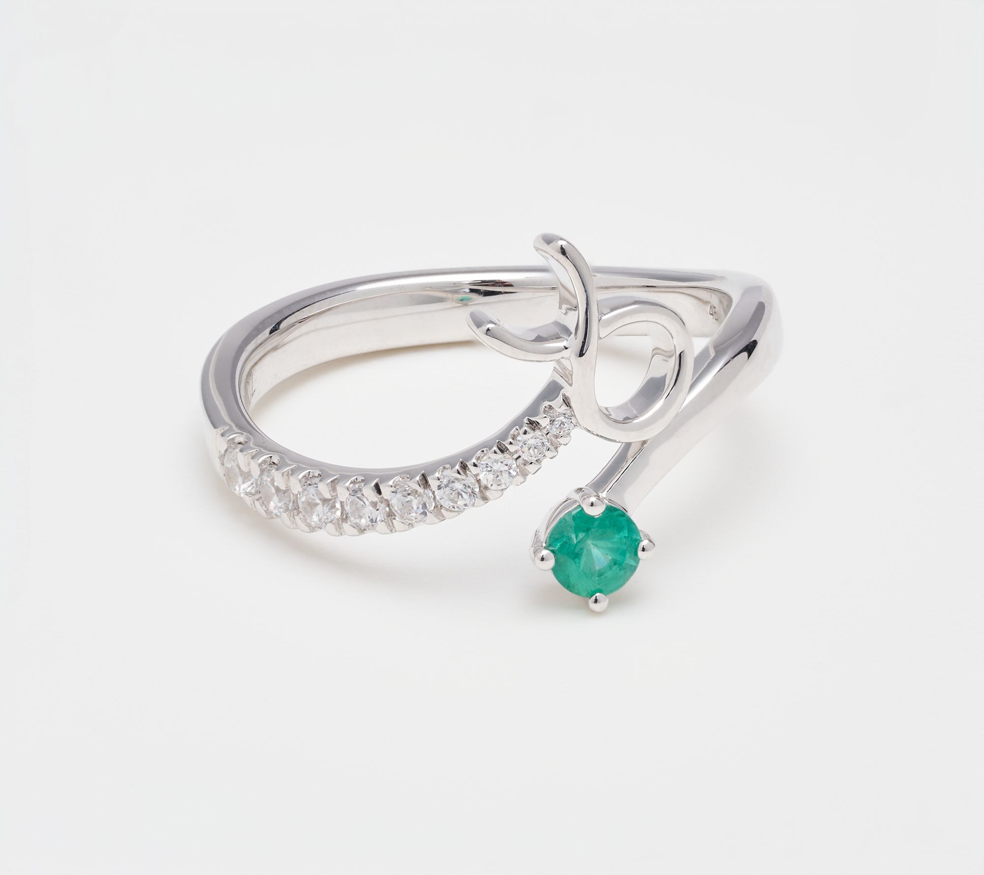 Fire Light Lab Grown Diamond 0.25 cttw Zodiac Ring, Sterling Silver