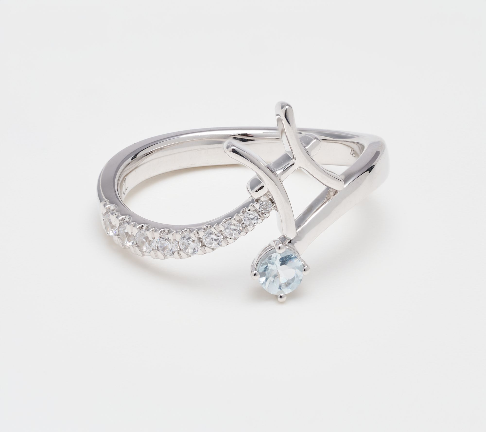 Fire Light Lab Grown Diamond 0.25 cttw Zodiac Ring, Sterling Silver