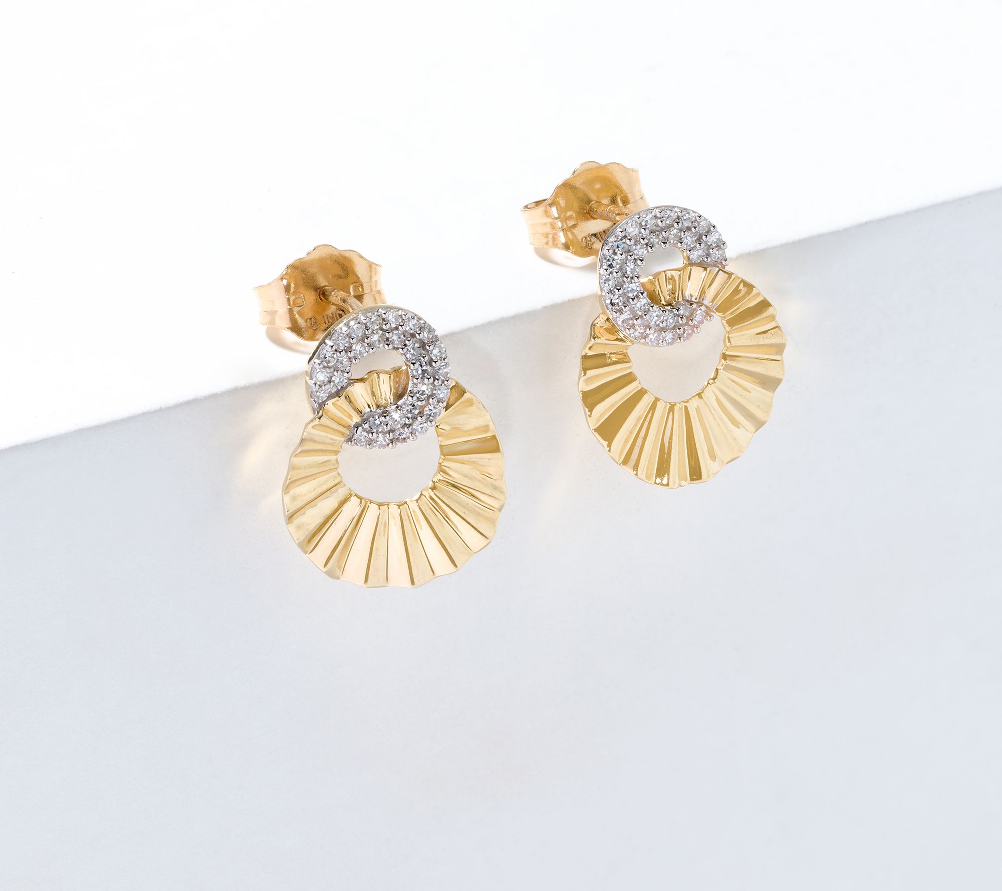 Affinity Diamonds 0.10 cttw Open Circle Petite Earrings, 14K