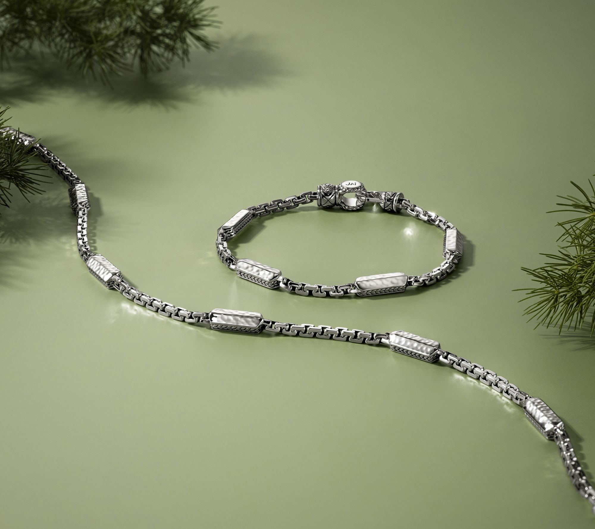 JAI x Alberti Sterling Silver Mirror Cut Box Chain Station