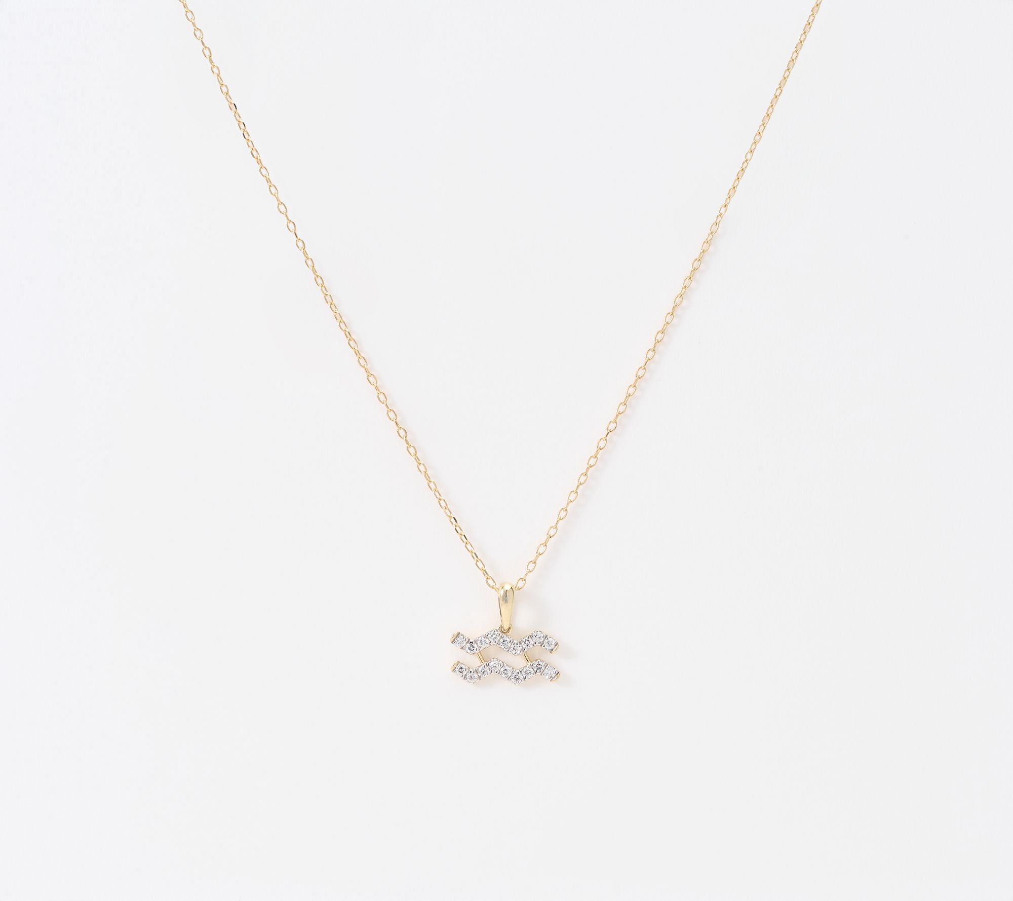 Fire Light Lab Grown Diamond 0.16 cttw Zodiac Pendant, Gold