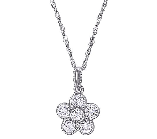 Affinity 4/10 cttw Diamond Floral Pendant, 14K