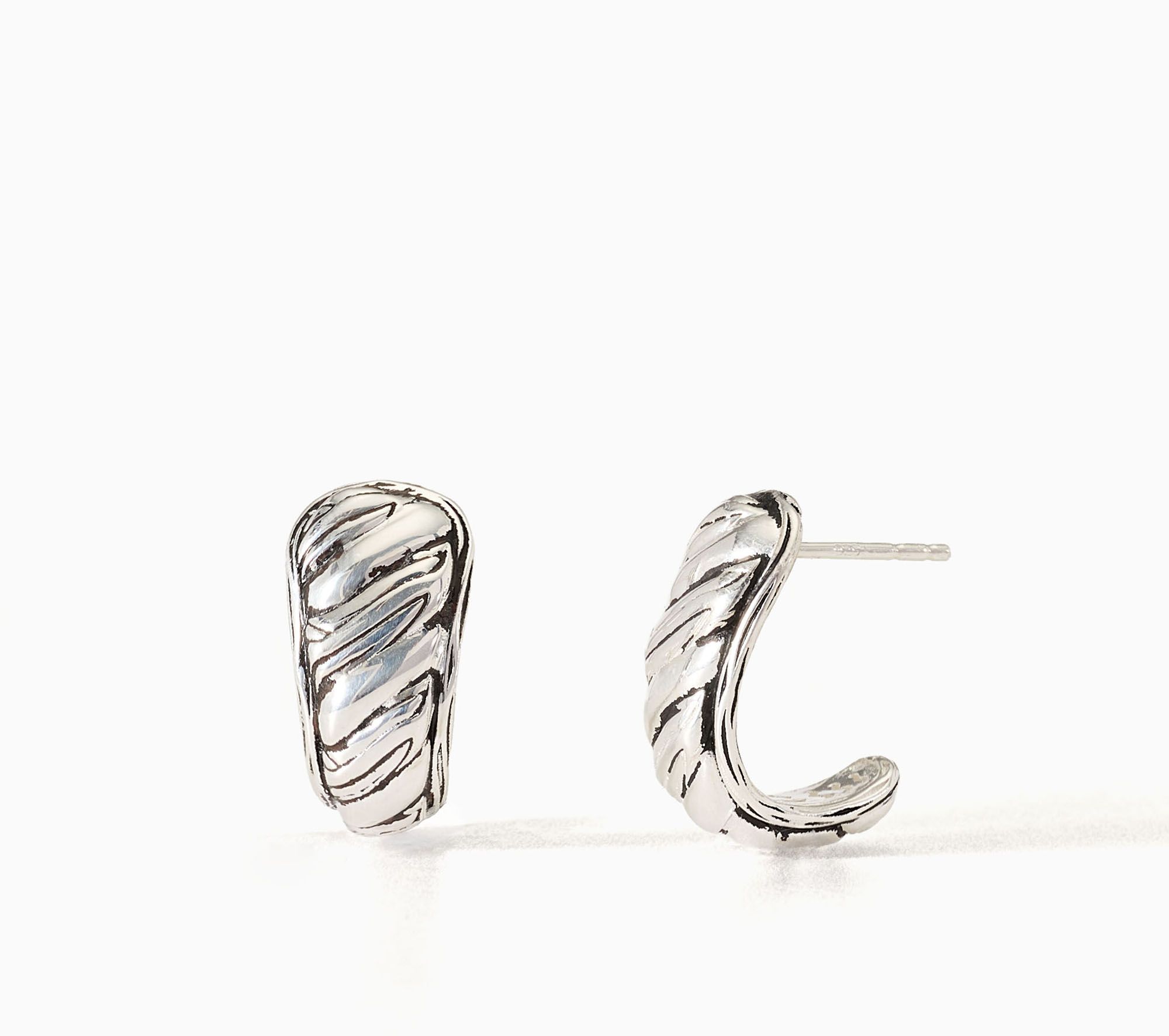 Christian James by Scott Grimes Sterling Silver J-hoop Ripple Earrings