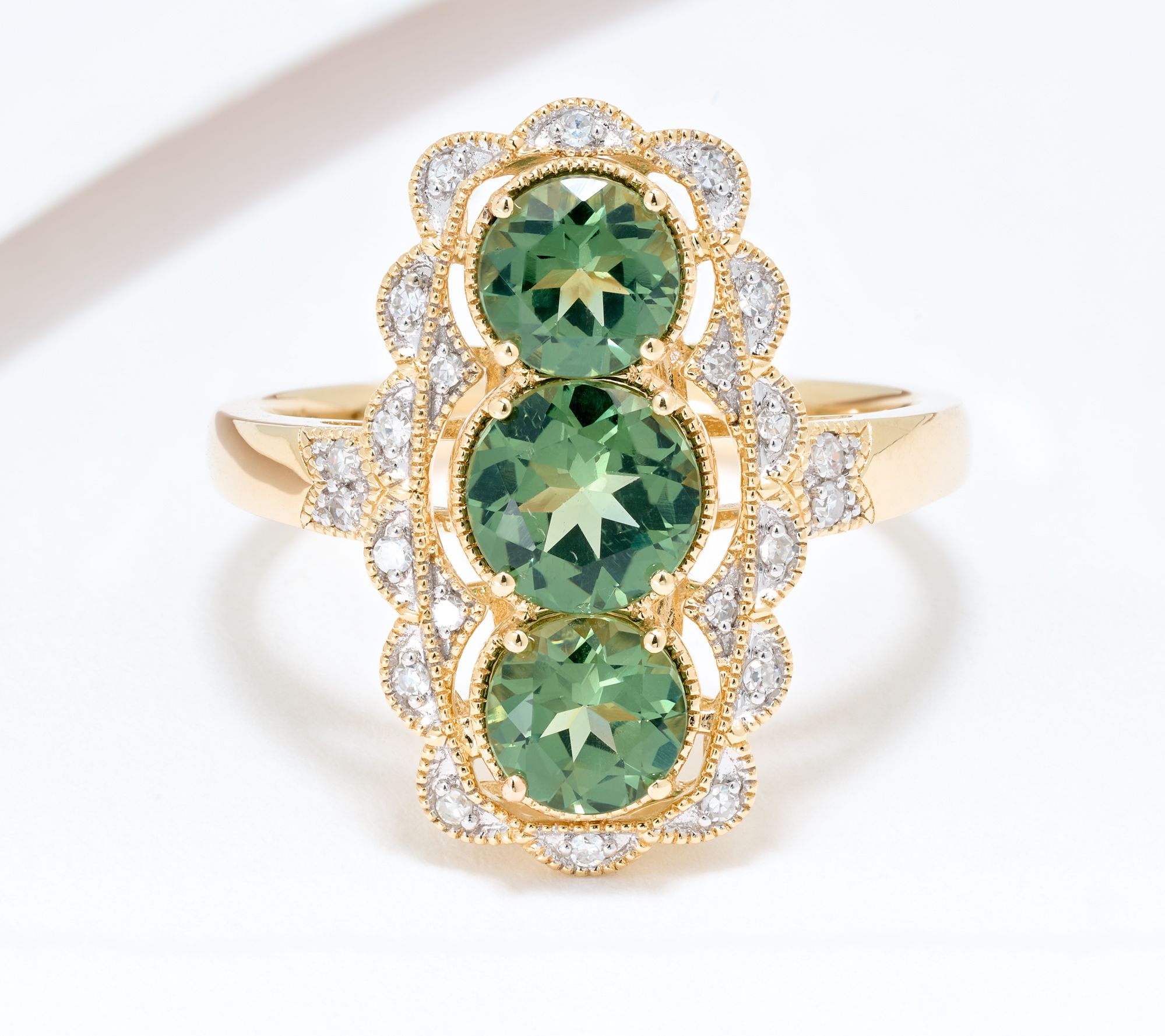 Vault Discoveries Madagascar Green Apatite, Ring, 14K Gold