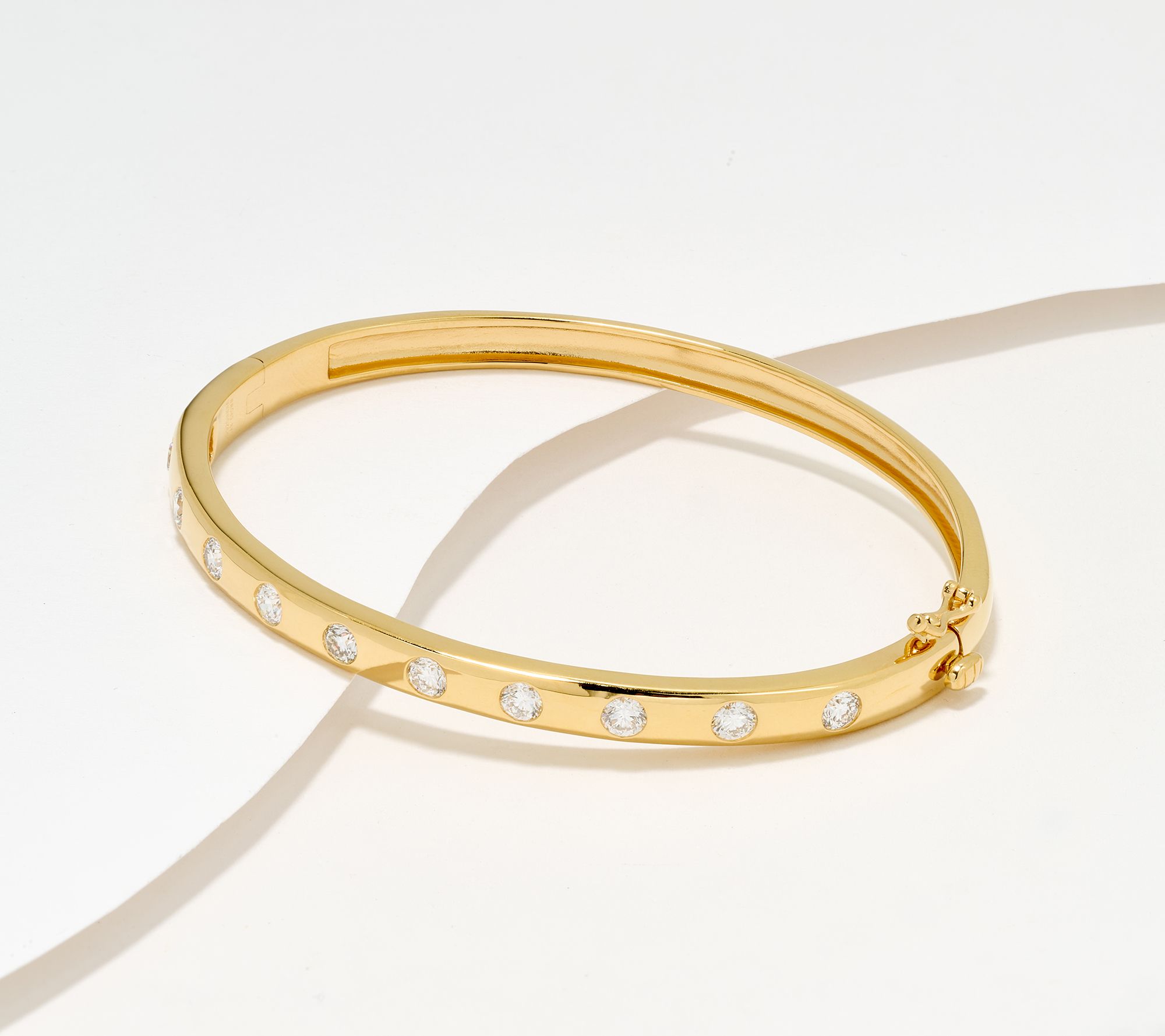 "As Is" Fire Light Lab Grown Diamond 1.50 cttw Round Bangle, Sterl